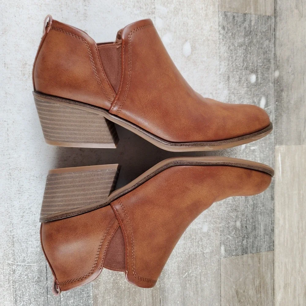 Dr Scholls Laurel Womens Ankle Bootie Sz 9.5 M Honey Block Heel Slip-On Boots